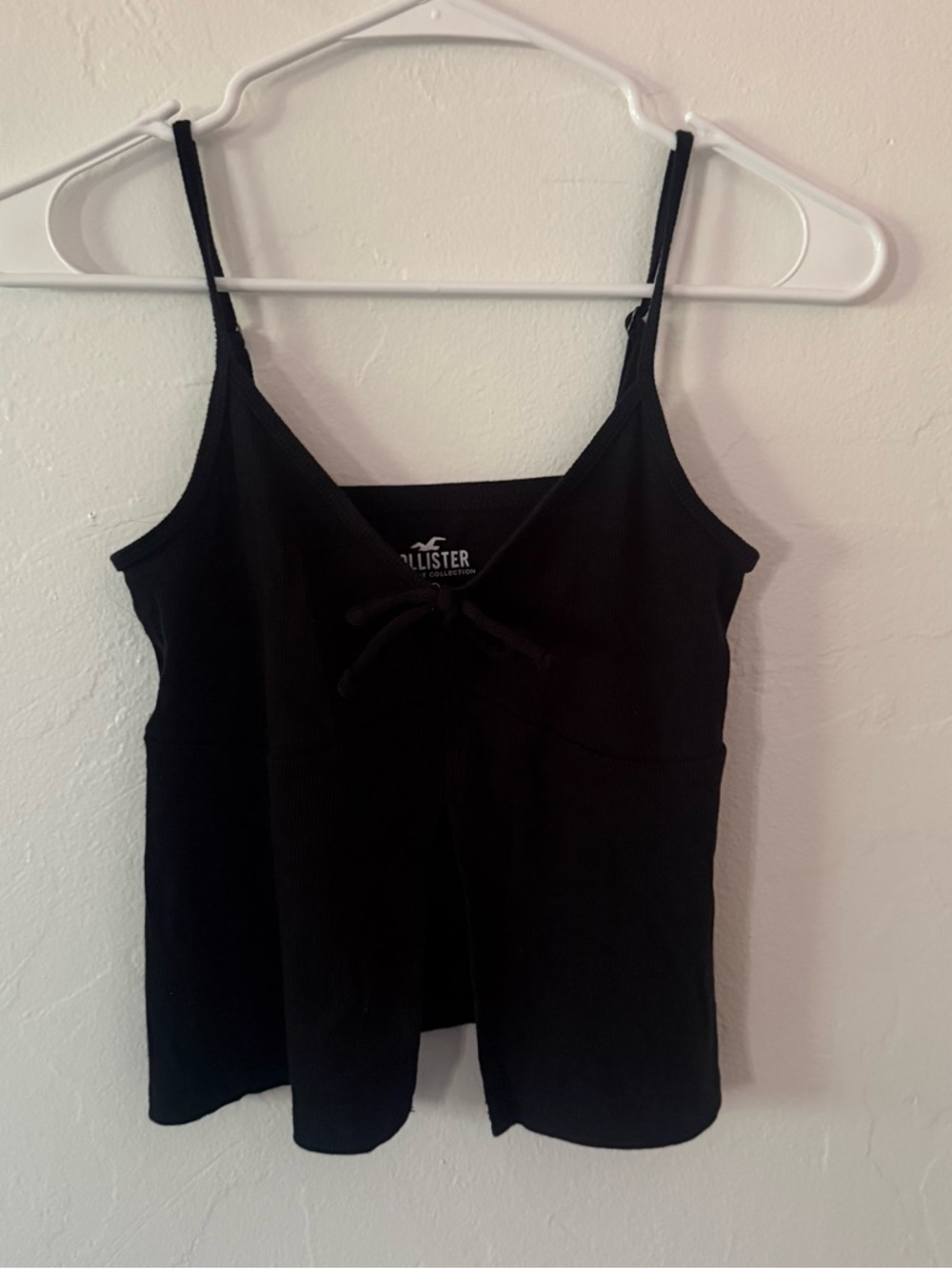 Hollister Tank